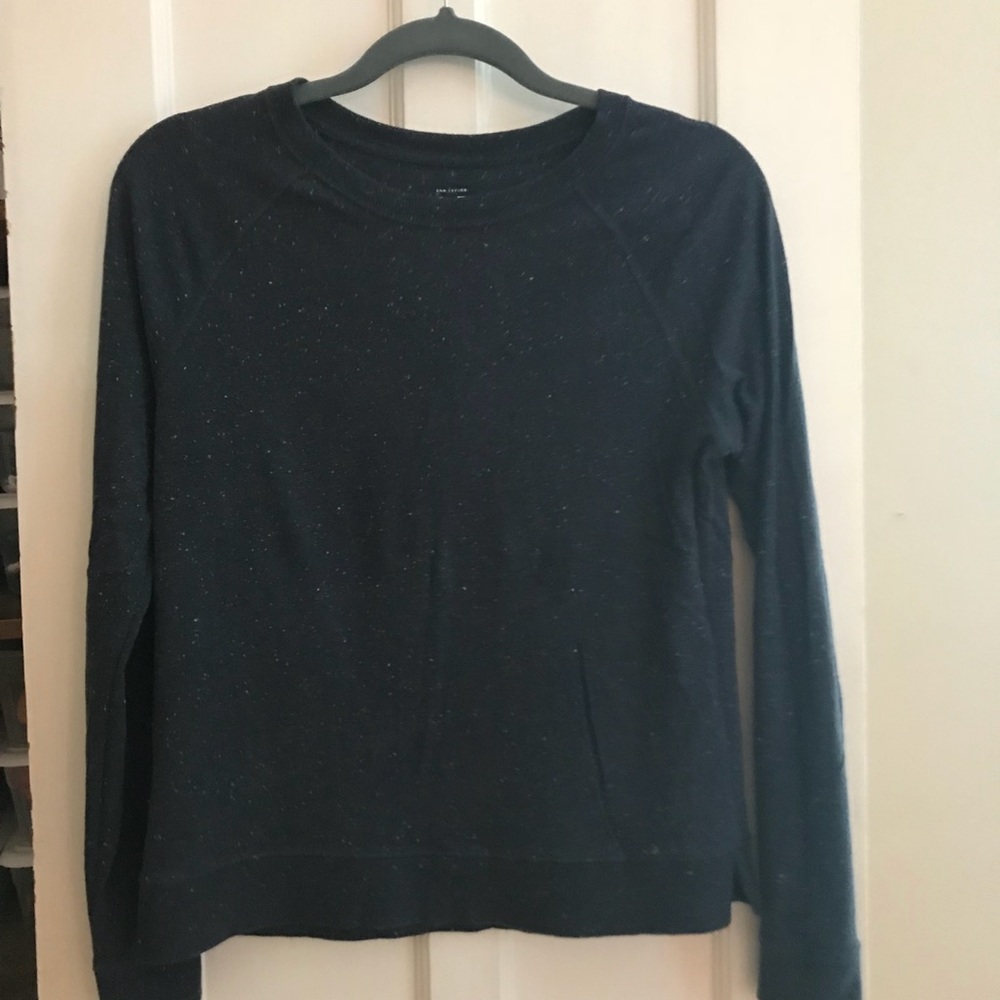 Deep blue heathered LOFT raglan T